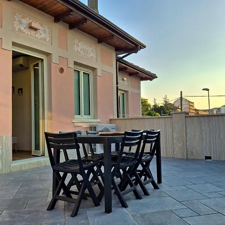 Konukevi Casa Del Corso