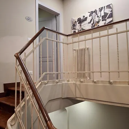 Konukevi Casa Del Corso