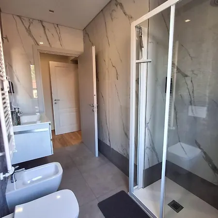 Konukevi Casa Del Corso 3*